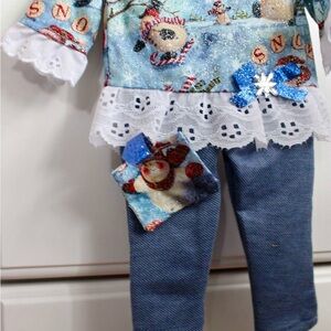 Festive Snowman Outfit with Blue Jeans